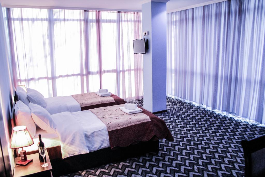 Royal Georgia Hotel Tbilisi Room photo
